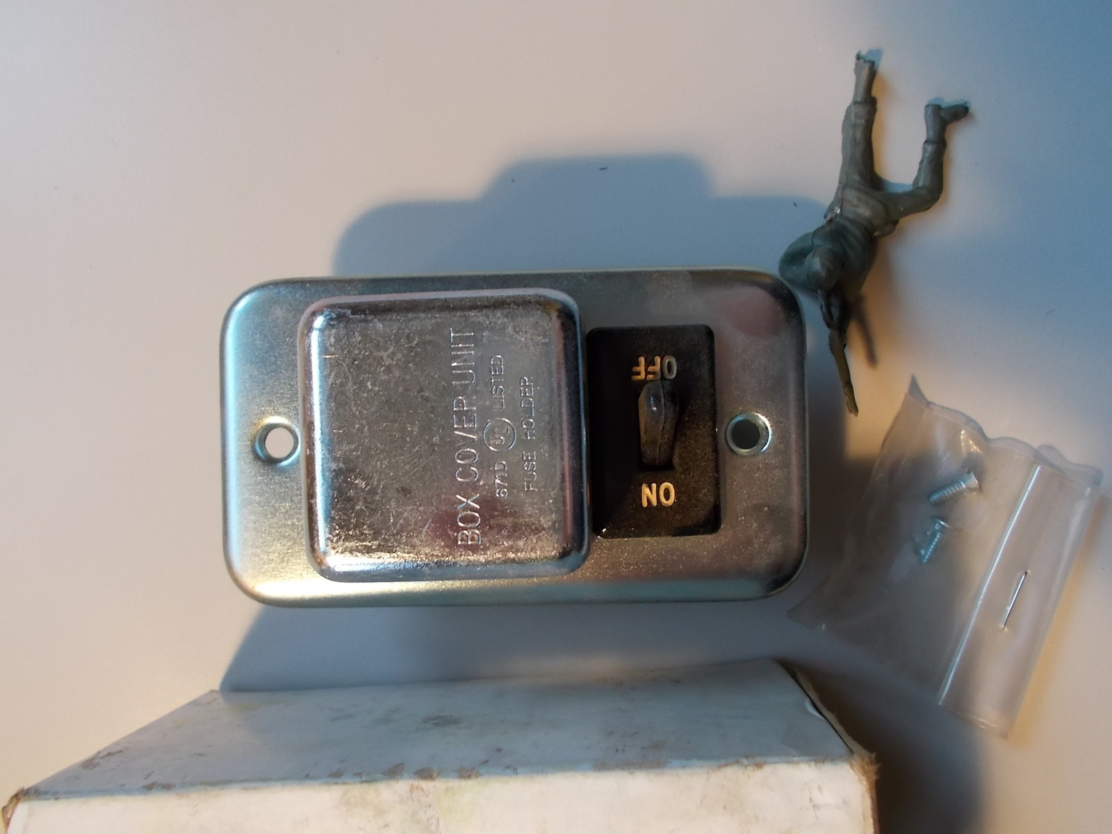 NEW Littelfuse LSSU 671D On/Off Toggle Switch Box Cover Unit *FREE SHIPPING*