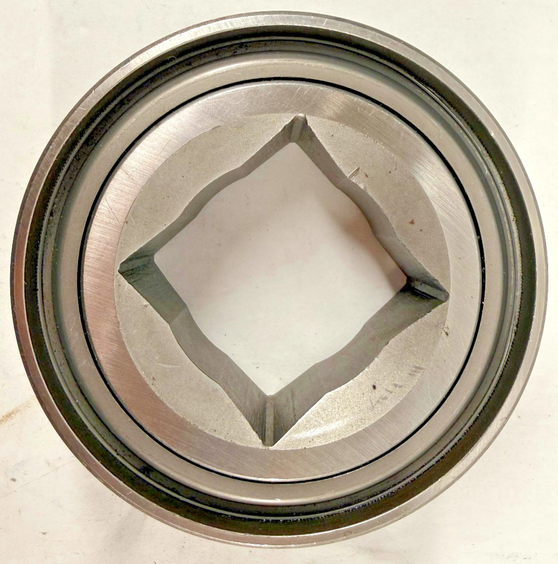 1 NEW GW214SPPB4 HEAVY-DUTY SQUARE BORE DISC HARROW BEARING NNB ***MAKE OFFER***