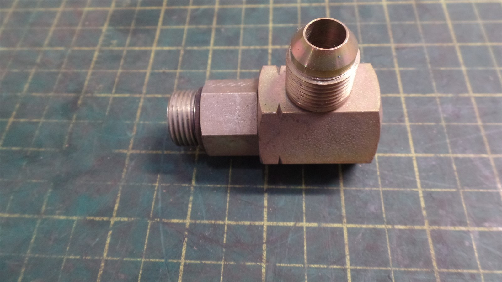 GENUINE TROJAN O&K 10205136500 90 SW ADAPTER FITTING, TEREX 10-205136500