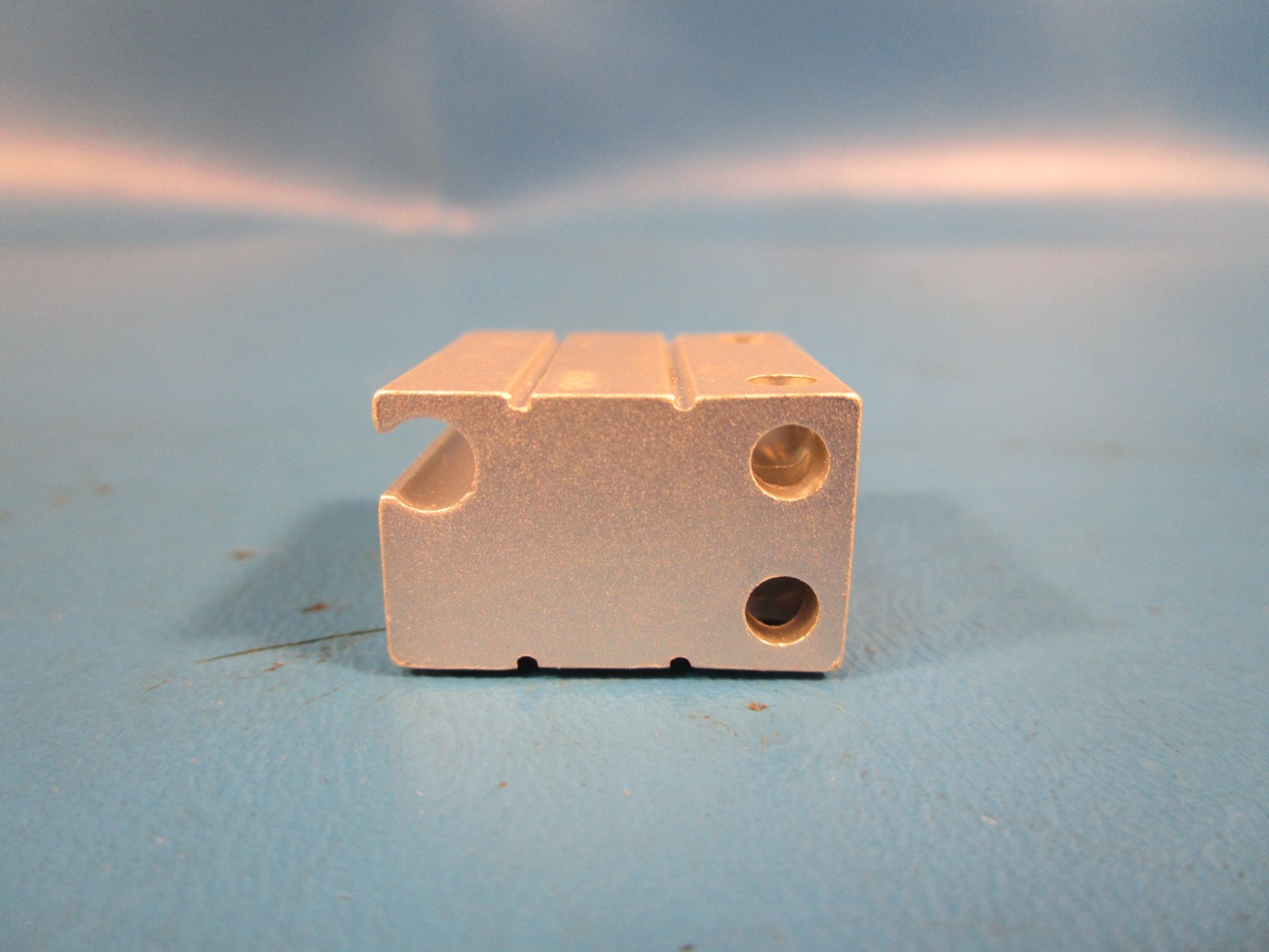 SMC CDUJB8-4D, Mini Free Mount Cylinder, 8mm Bore, 4mm Stroke, Auto Switch