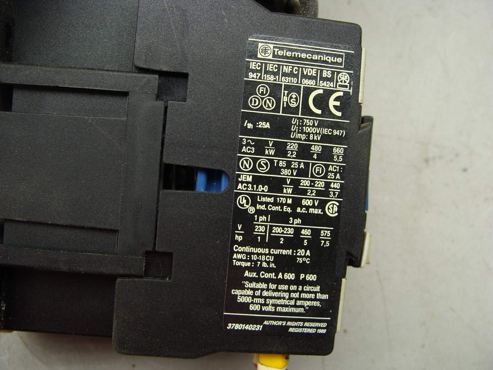 LOT OF 2 TELEMECANIQUE CIRCUIT BREAKER GV2-RS06 W/AUX CONTACTS LC1D0910 GV2-AN11