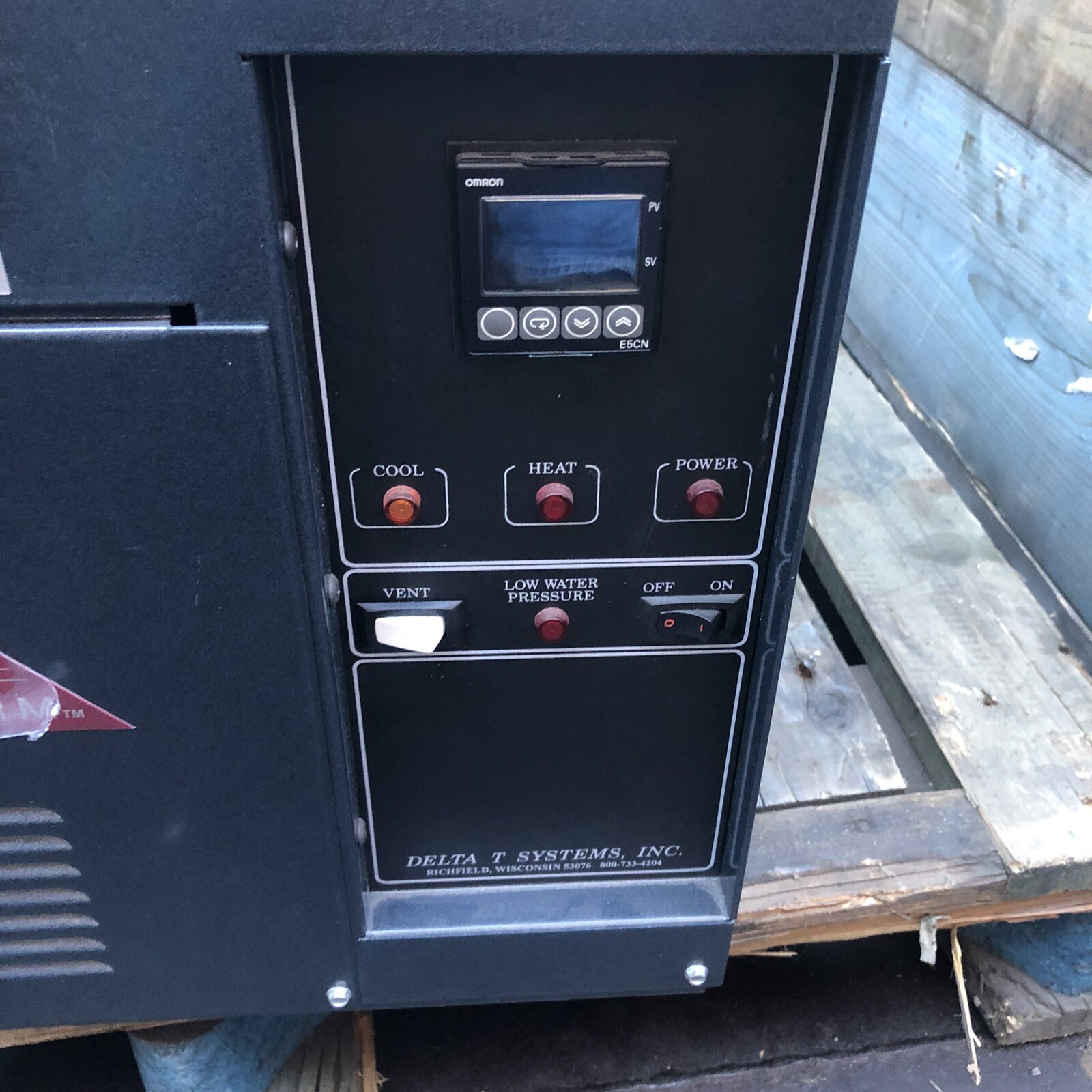 Delta T Systems Hot Water Heater / Temp Control Unit SB-420S, 230V, Single Phase