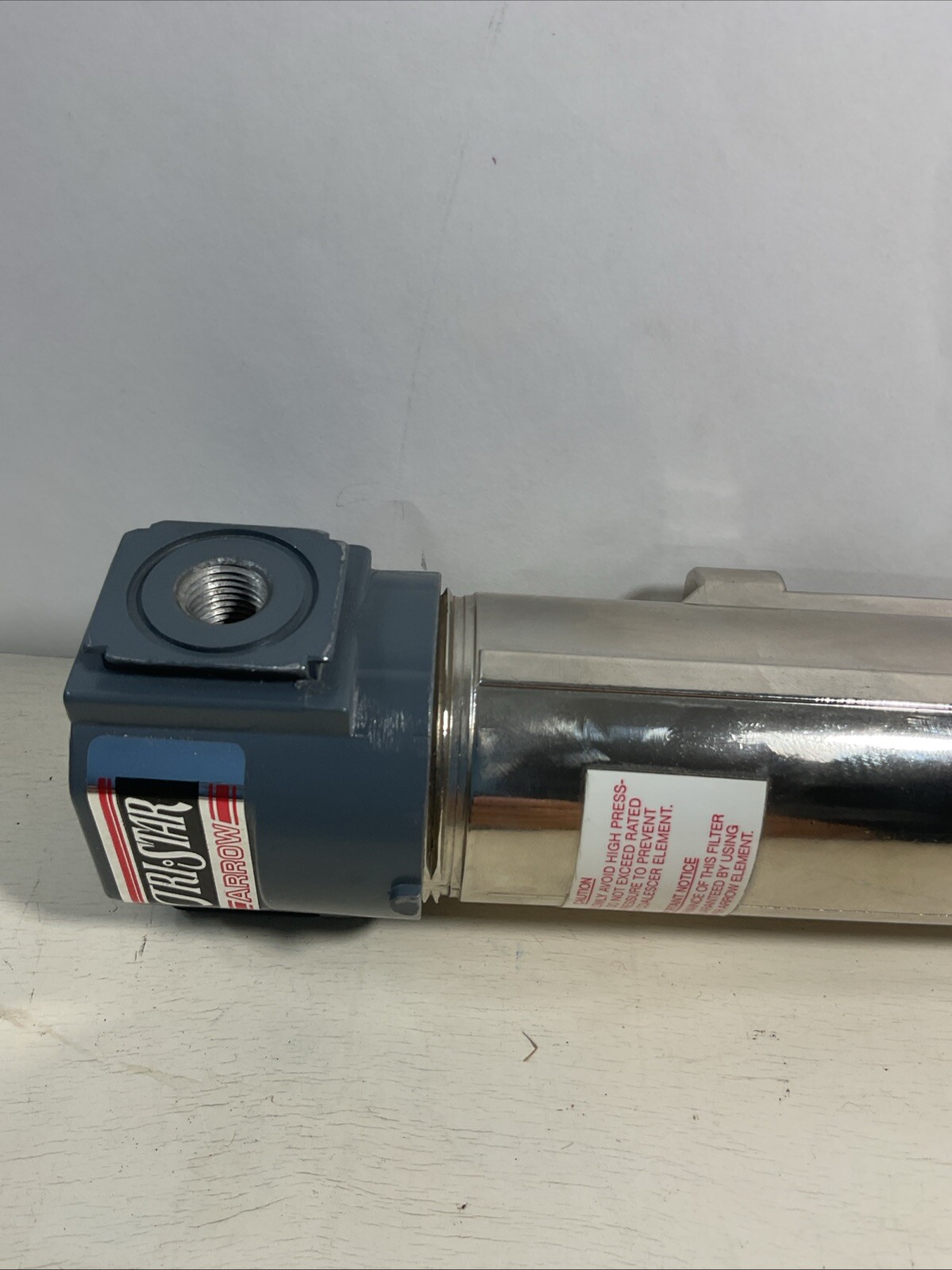NEW ARROW F562-v COALESCING FILTER 3/8 N.O.S.