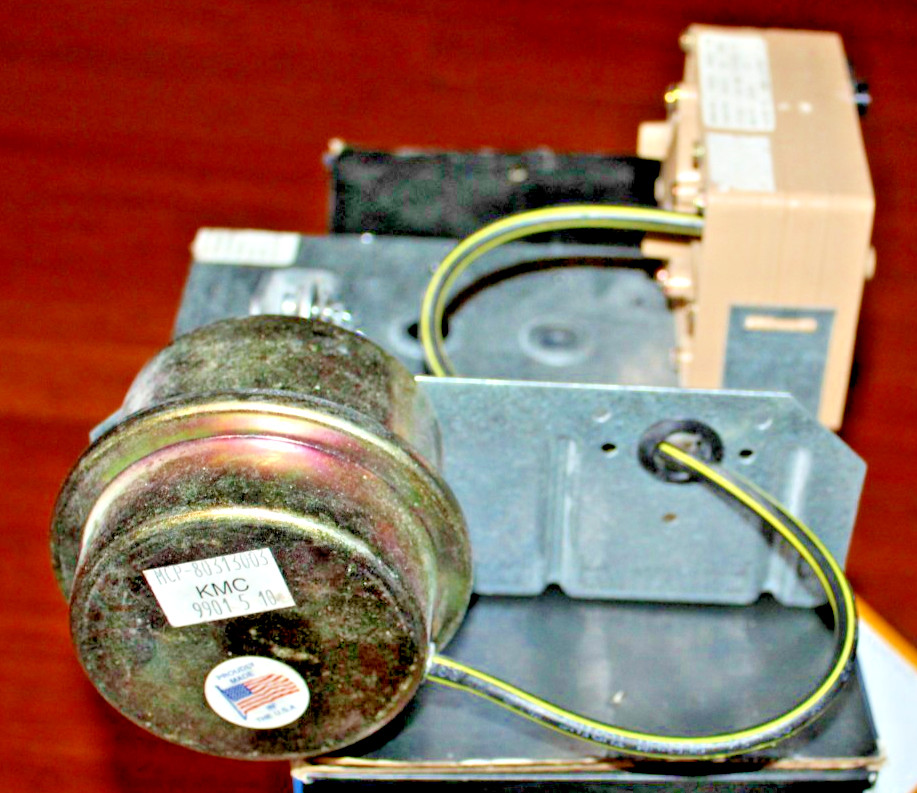 Titus model PESV size 10 – CMS 0415 & KMC MCP-80313003 Pneumatic Actuator