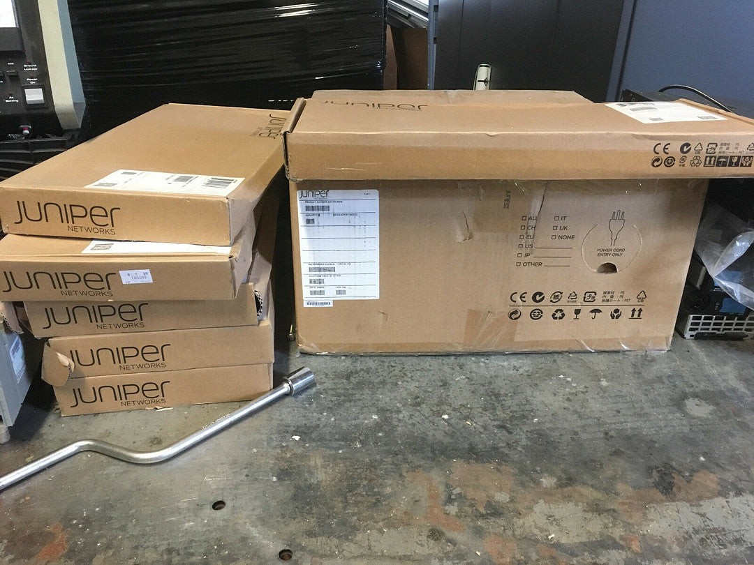 New In Box: Juniper SRX100-RMK Services Gateway Rack Mount Kit