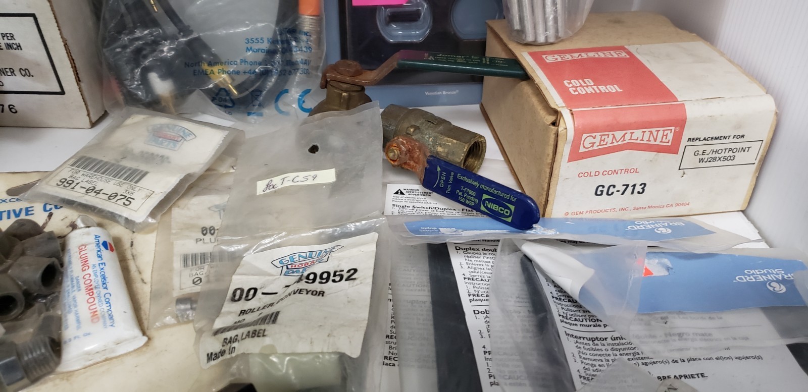 LARGE ASST. HOBART, GEMLINE, CARQUEST, NISSAN, DANCO & OTHER INDUSTRIAL