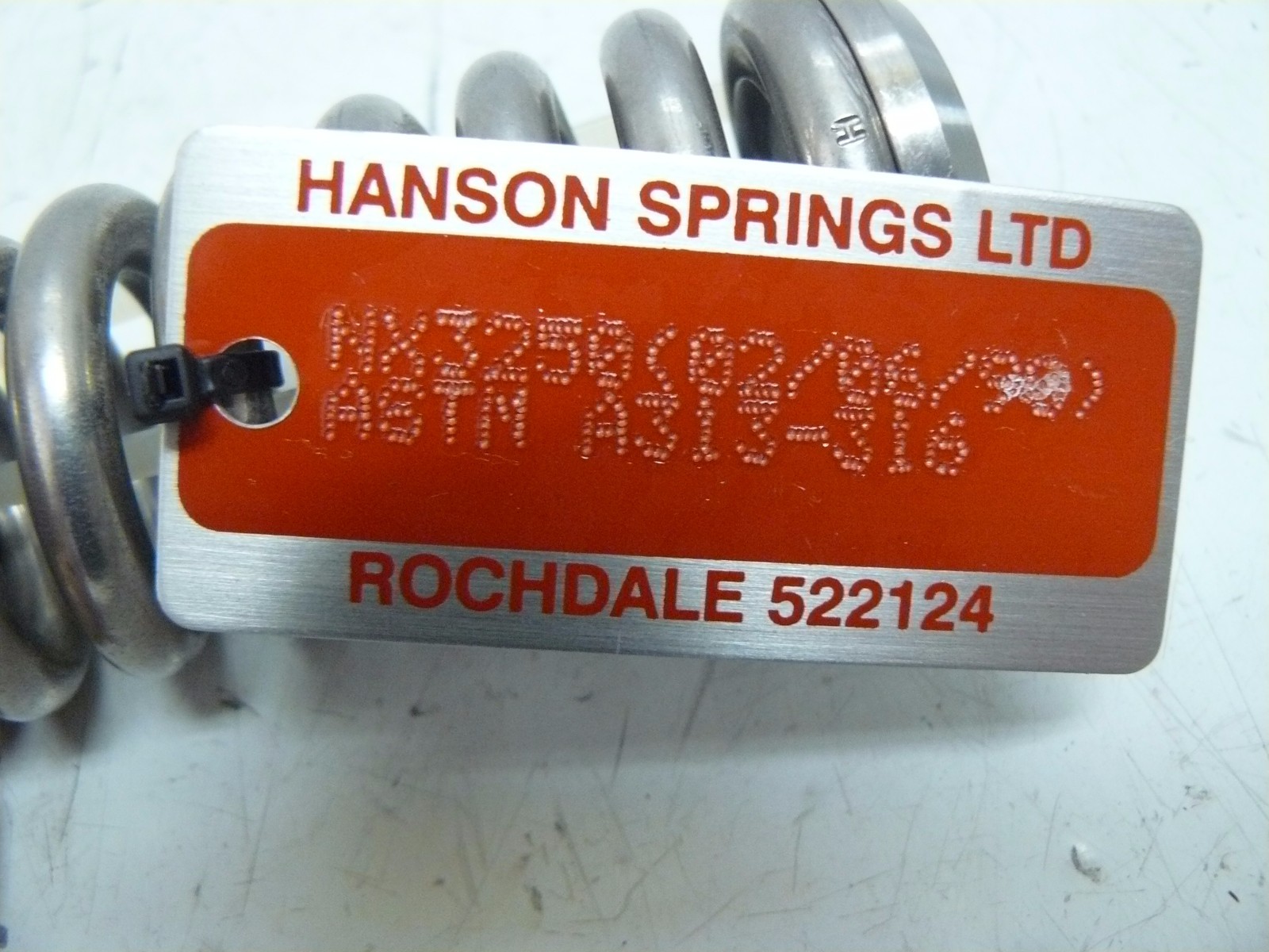 NEW HANSON SPRINGS LTD NX3250 SPRING ASTM A1313-316 3-1/2 INCH LONG X 1-3/8 INCH