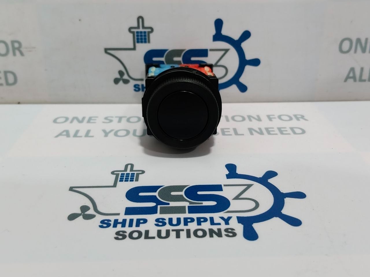 Fuji Electric AR30F0R Black Push Button Switch (Lot of 5 pcs)