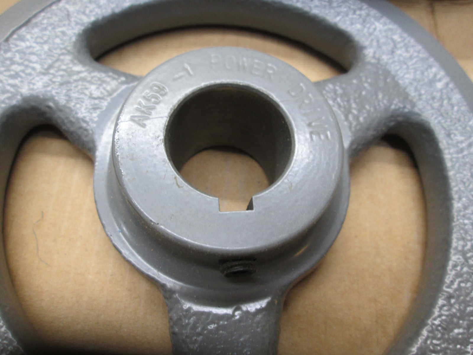 Power Drive AK59-1 1″ Shaft V Belt 5.75″ OD Pulley for A 3L or 4L V belts.