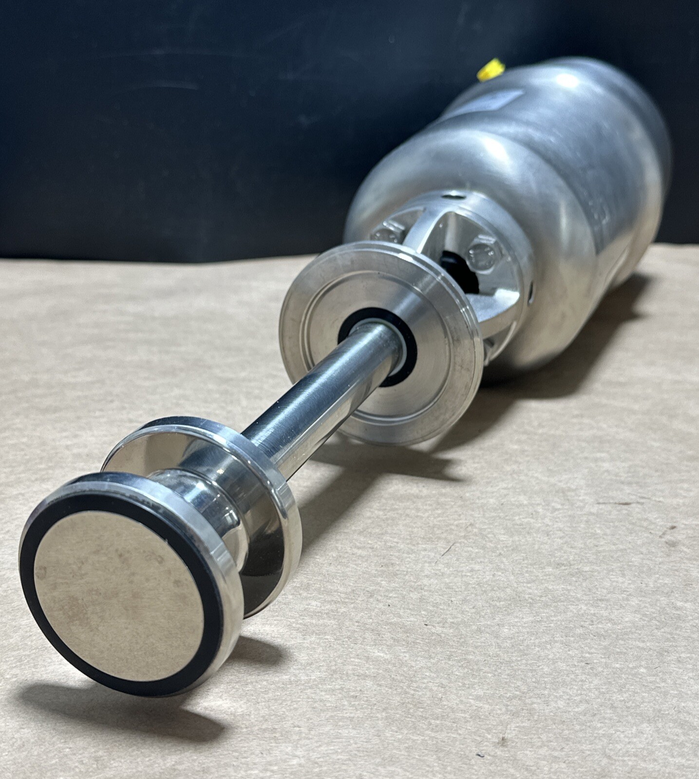 NEW NO BOX – Invensys APV 18AP819334 SWAPC820T20B1E3 Sanitary Compression