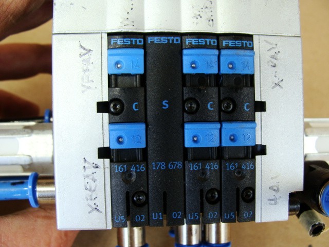 FESTO SOLENOID VALVE ASSY 161414 CPV-10-VI 18200 MANIFOLD CPV10-GE-MP-4 BLOCK