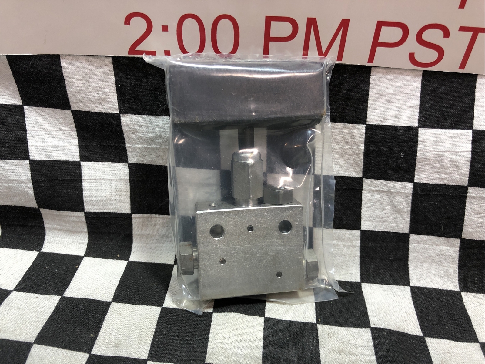 BUTECH NEEDLE VALVE 1/4″, 15UV41V316, 15UV41V, A16600, 81180, SHIPSAMEDAY#122Q30