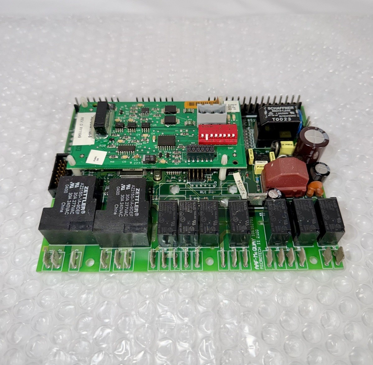 AAF MCQUAY 106102701 25-89127-0 HVAC CONTROL BOARD