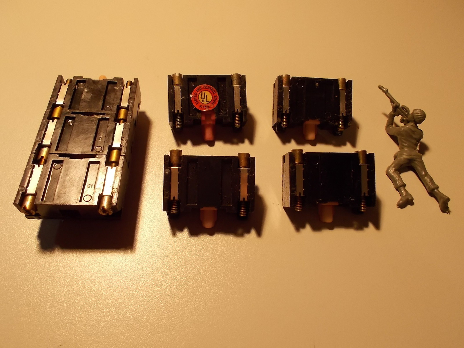 Furnas Electric BJJ Contact Blocks, Lot of 7 *FREE SHIPPING*