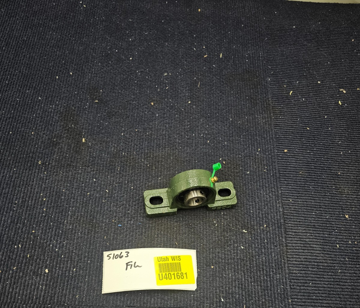 (QTY 3) P204 UC204 Pillow Block Bearing Unit 2-Bolt Mount Housing Bore Durable