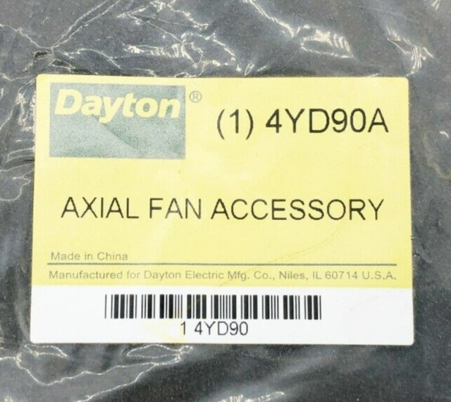 Lot of 20 New Dayton 4YD90A Axial Fan Filters Round 5.2″ (4 Bags – 5/PK)