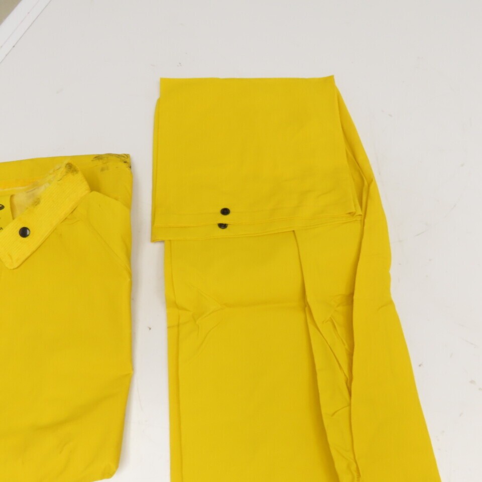 Durawear Style 1220 Size 2XL Hi-Vis PVC Rain Suit Jacket Pants Lot Of 2 Sets