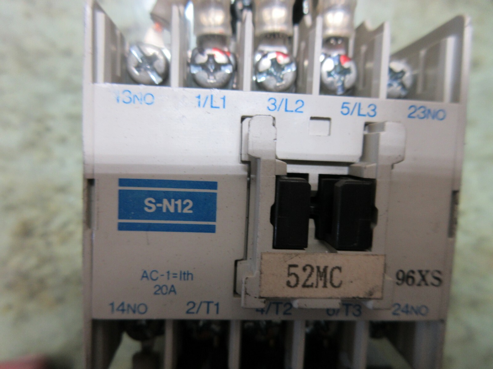 MITSUBISHI MAGNETIC CONTACTOR S-N12 W/ THERMAL OVERLOAD RELAY