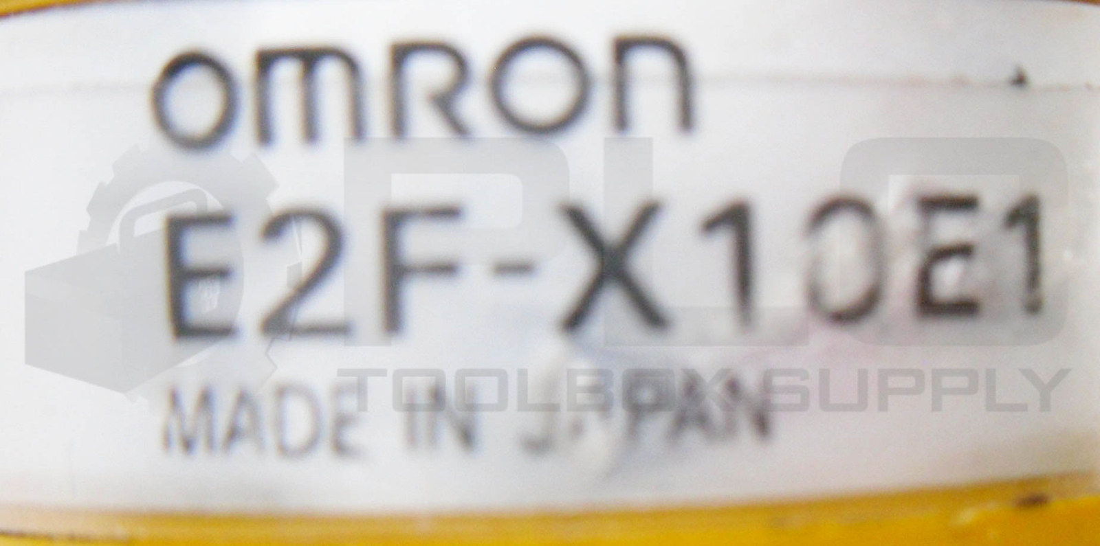 OMRON E2F-X10E1 PROXIMITY SWITCH APPROX 6 FT