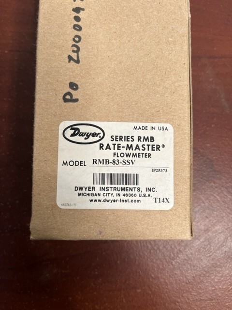 Dwyer RMB-83-SSV Flow Meter RMB83SSV NEW