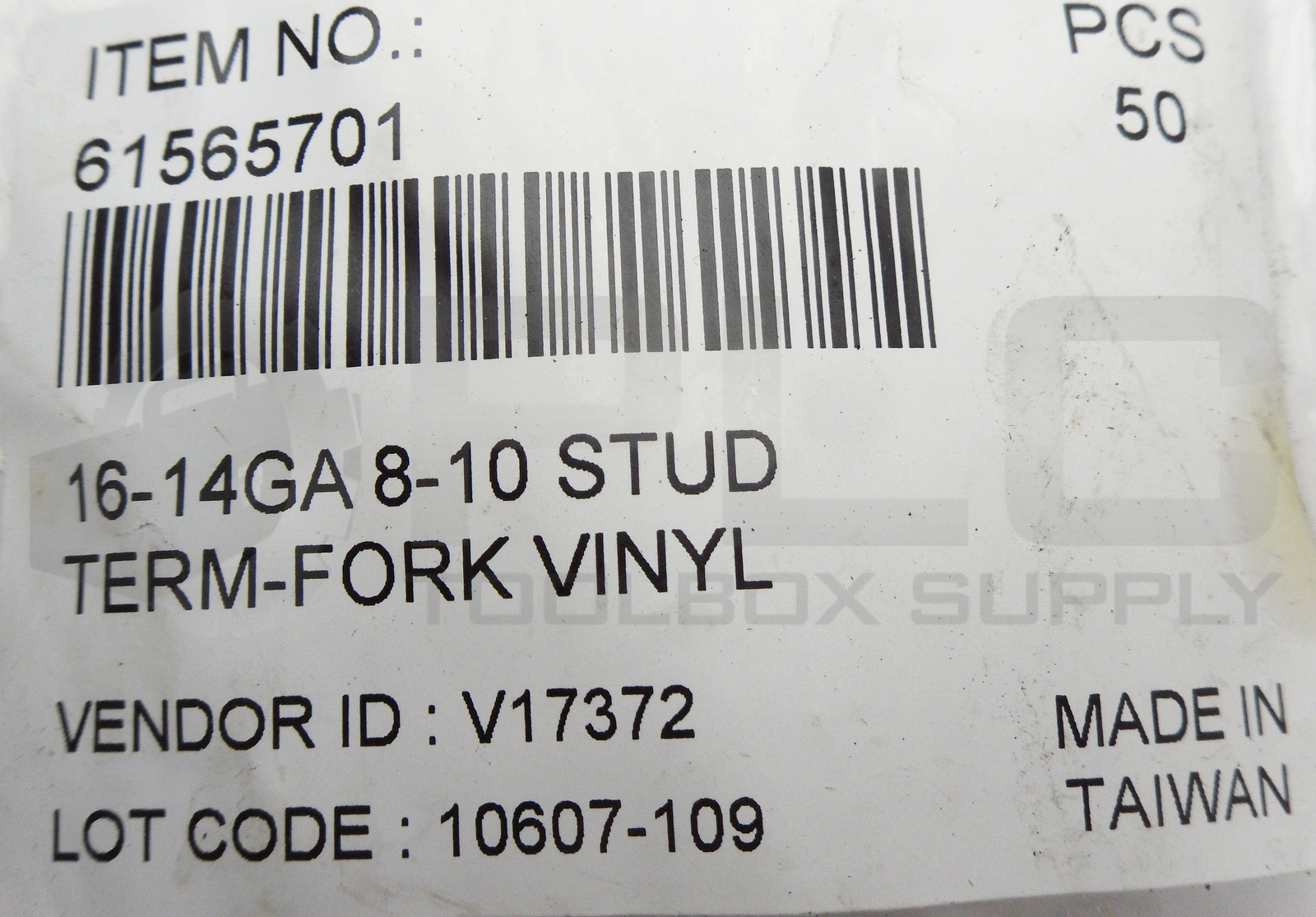LOT OF 7 BAG OF 50 NEW 61565701 FORK TERMINAL 16-14GA 8-10 STUD TOTAL 350