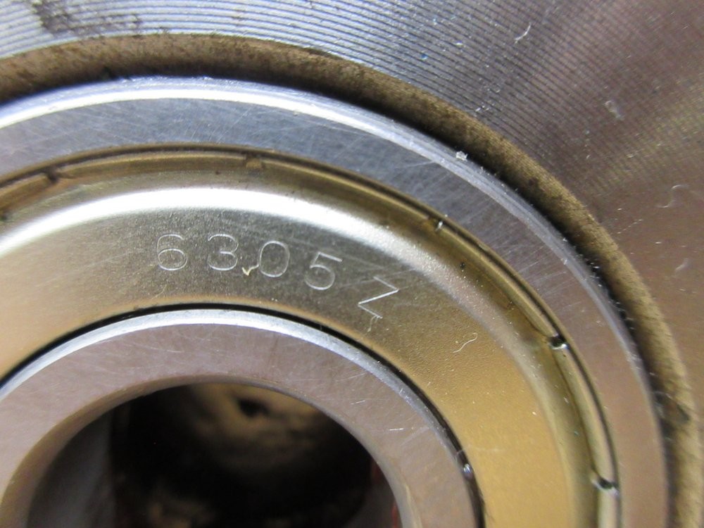 Raymond 156/107 Poly Load Wheel W/Bearing T16335