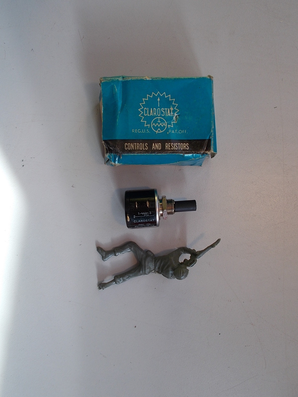 NEW Clarostat 73JB 100 Potentiometer *FREE SHIPPING*