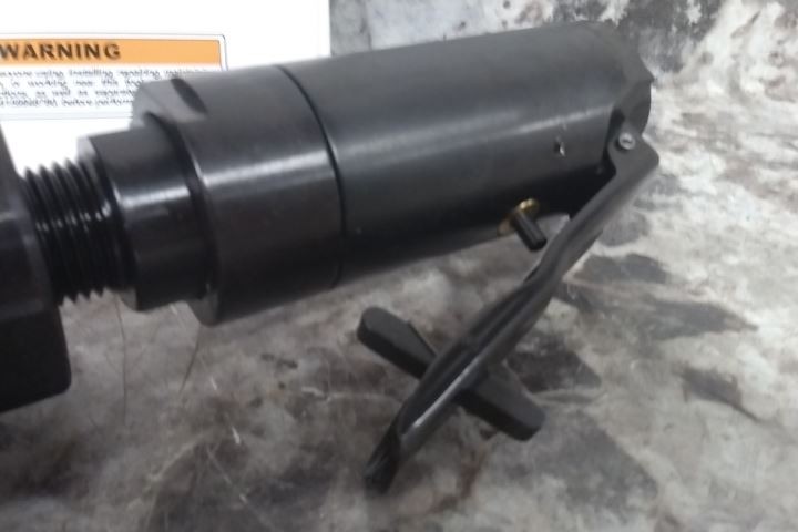 Chicago Pneumatic CP0200B25-2F 3/8 In NPT Air Inlet 4 In Stroke Sand Rammer
