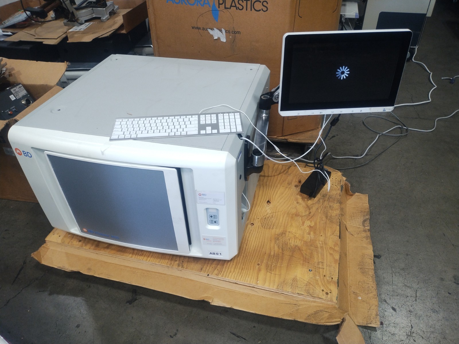 Becton Dickinson Ref 443624 Phoenix M50 Automated Microbiology System