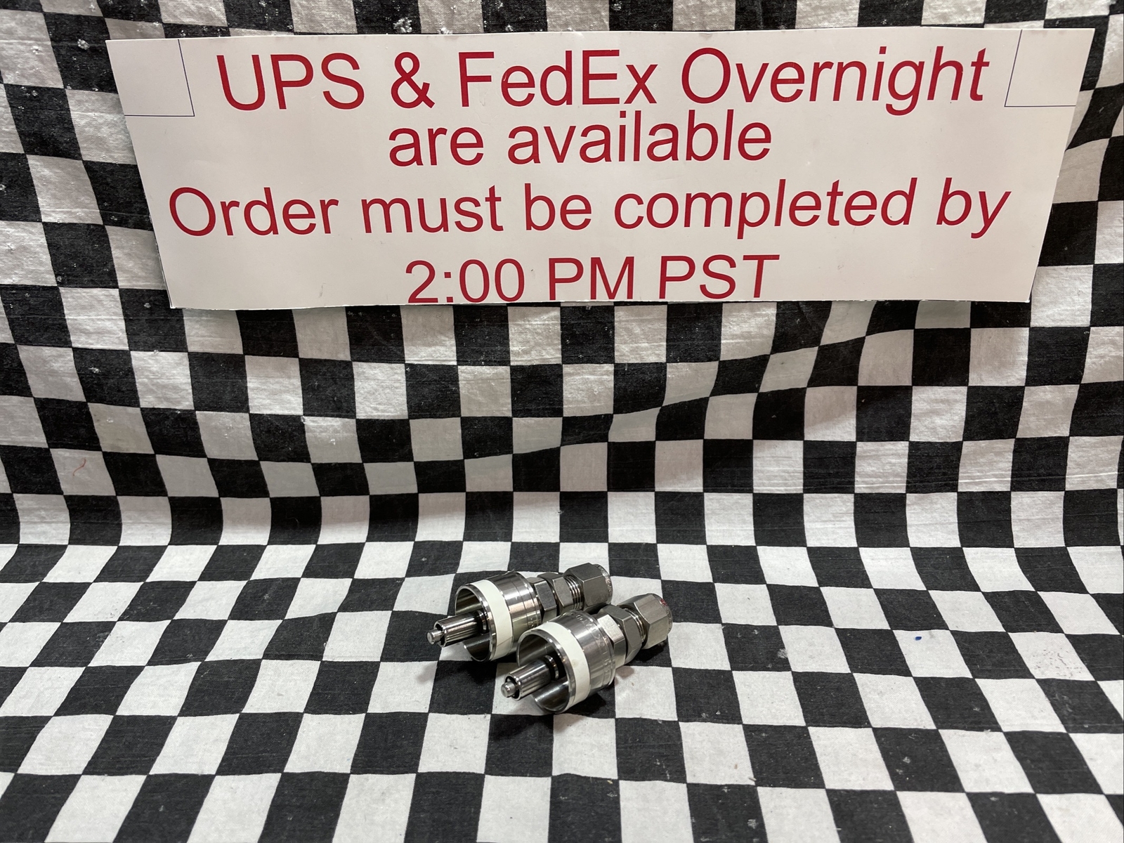 Swagelok Bulkhead Quick Connect 3/8″ VALVE, SS-QC6-D1-600K6, LOT OF 2, #1549D2