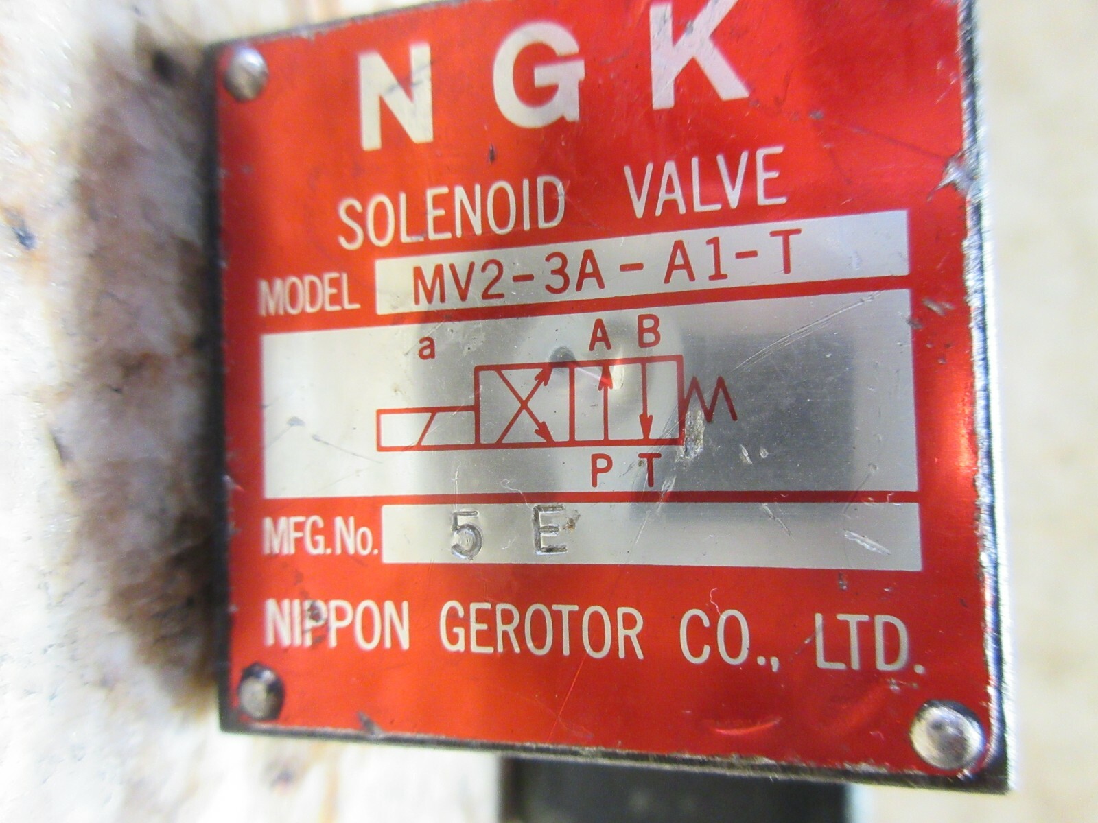 NIPPON NGK SOLENOID VALVE MV2-3A-A1-T MFG 5E LOT OF 3 PIECES