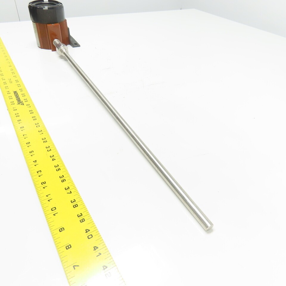 Moore TDZ/B-P2/U24-TO/S316 Temperature Transmitter 24″ Probe 32-1/2″ OAL