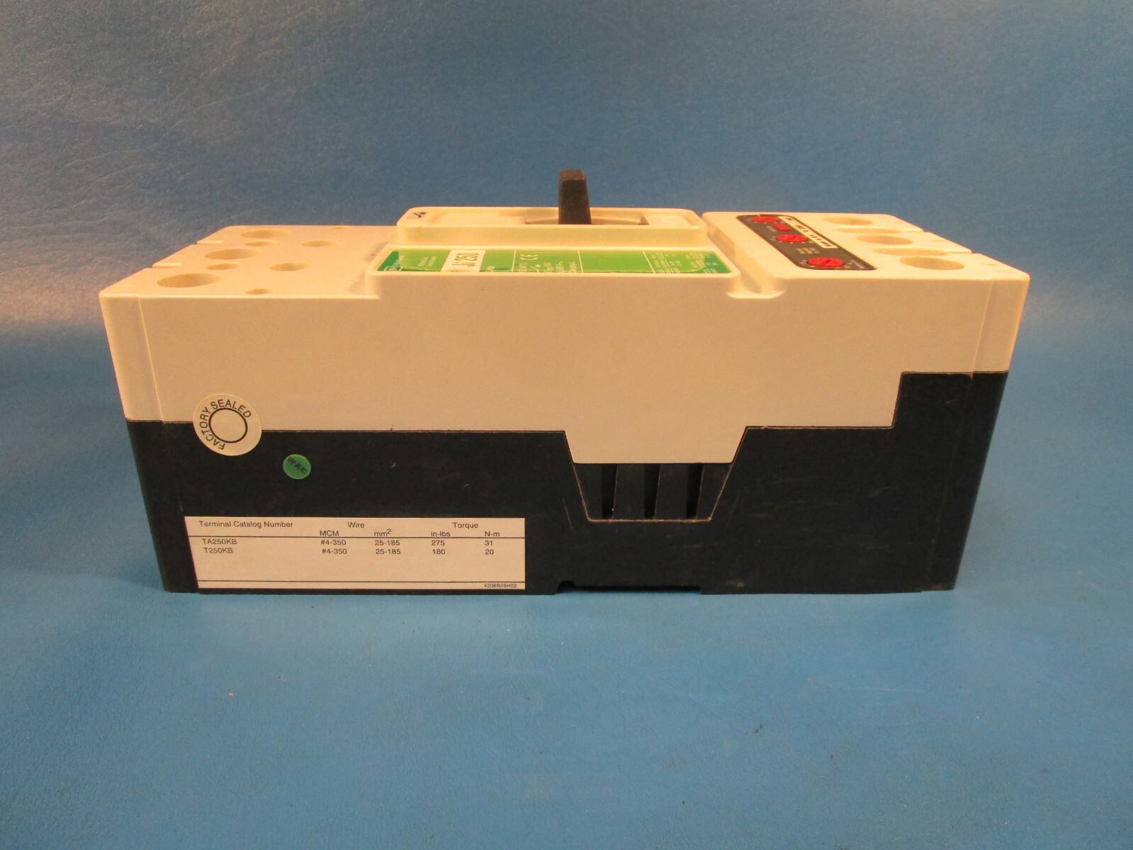 Cutler Hammer JI3250L, Industrial Circuit Breaker, 3 Pole, 250 A, 600 VAC Eaton