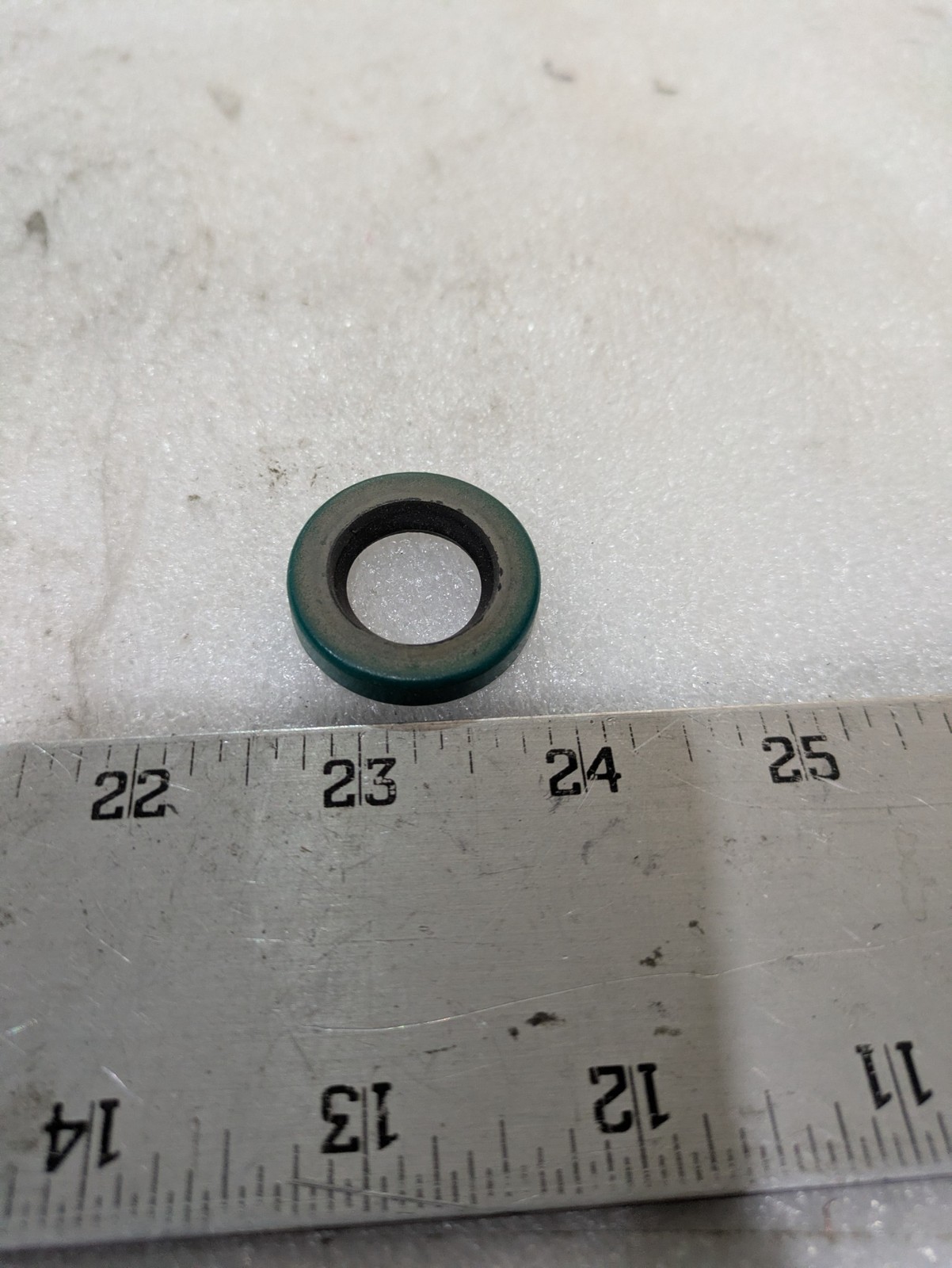 Chicago Rawhide SKF 7440 Oil Seal 0.75 ID x 1.250 OD x 0.250 NBR CRW1 Shaft Seal