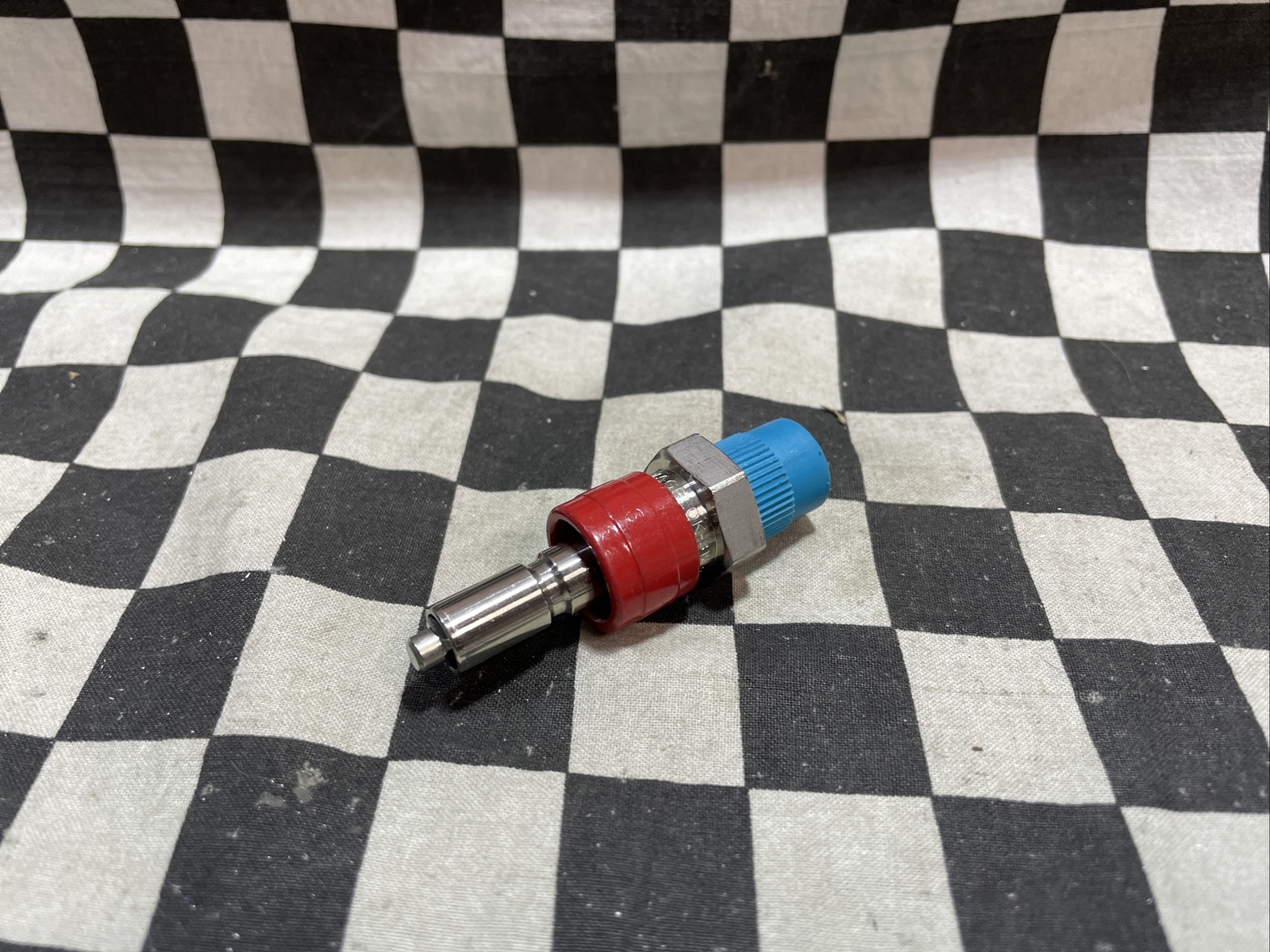 Swagelok Quick Connect 1/4″ NPT, SS-QC6-D-4PM, SHIPSAMEDAY #ZG33