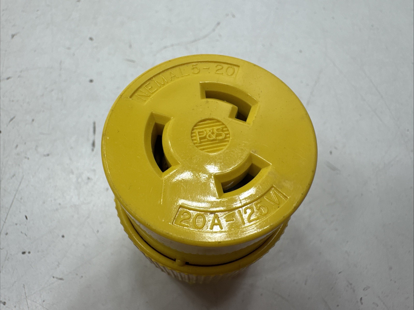 (QTY.6) Pass and Seymour L5-20 Turnlok Female Plug 20 Amp 125 Volt