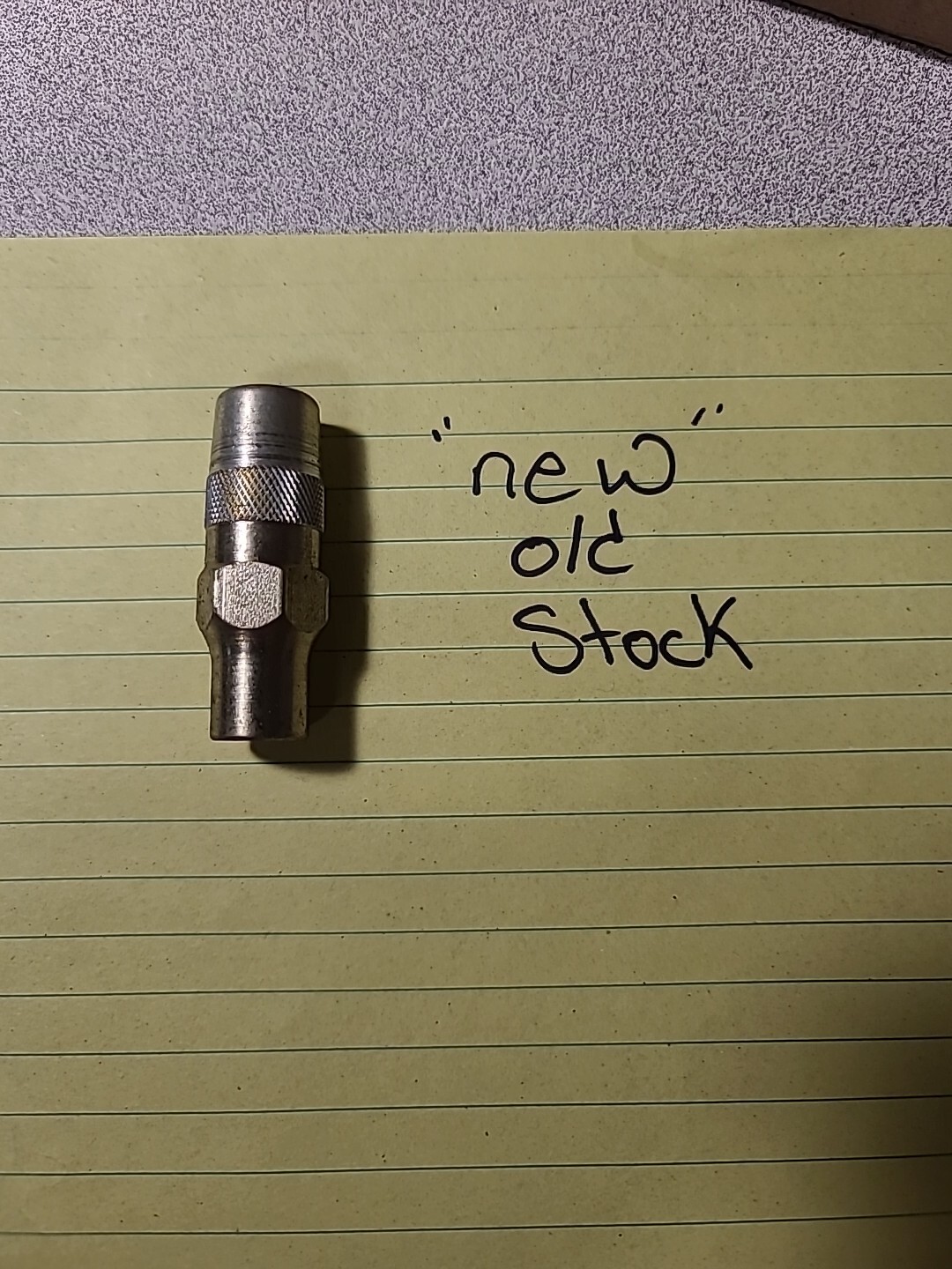 Lincoln 5845 Grease Gun Standard Coupler: 1/8″ NPT New No Box
