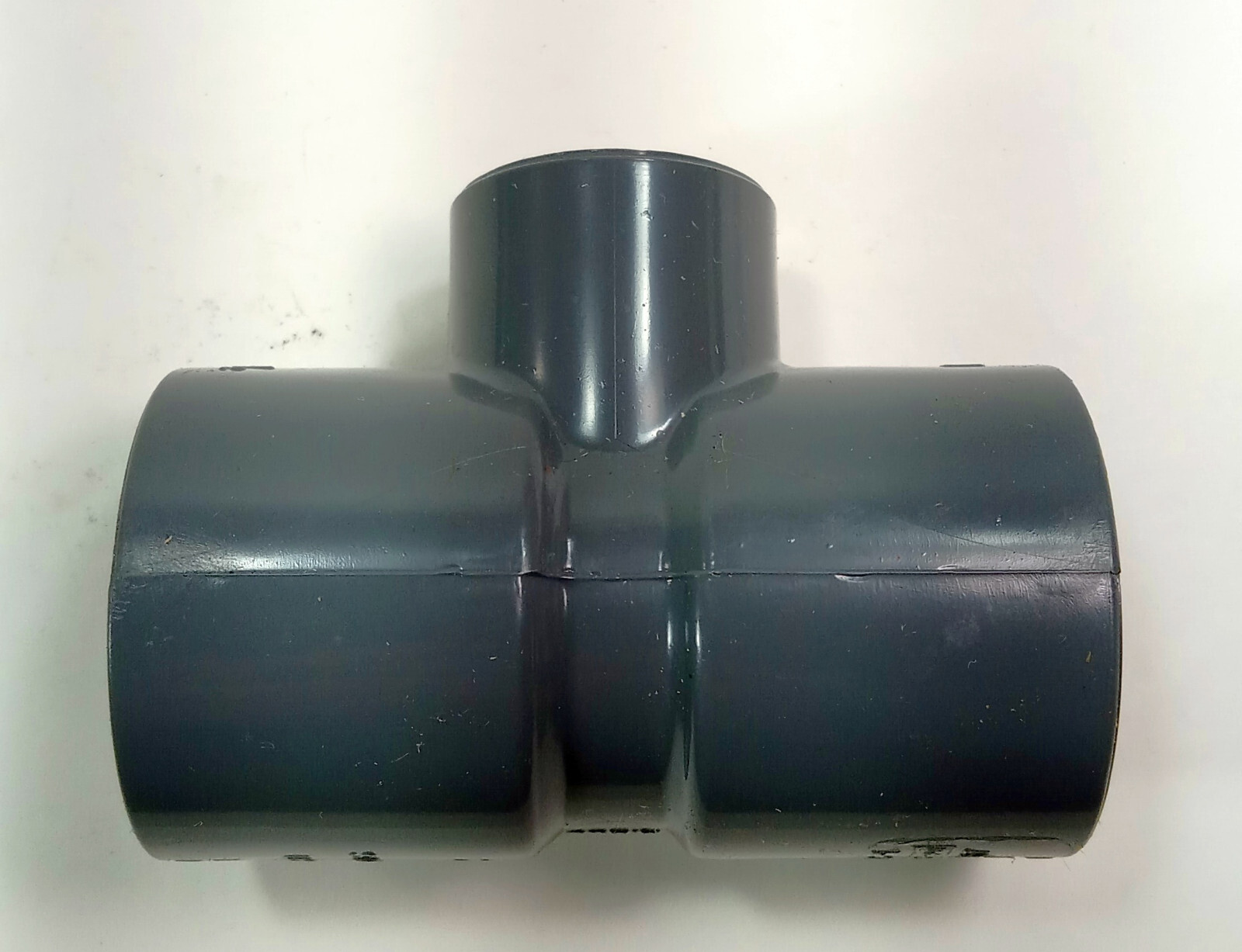 1 NEW NIBCO SCH80 1x1x1/2 PVC SOCKET TEE NNB ***MAKE OFFER***