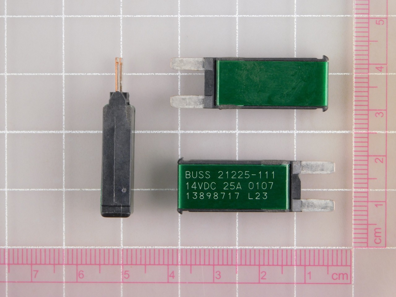 Lot of 52 BUSSMANN 21225-111 Power relay 14VDC 10A 25A 2Pins X130856
