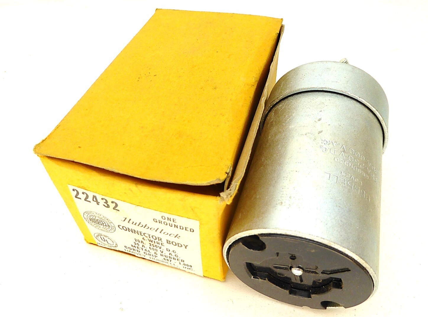 Hubbell 22432 Hubbellock Connector Body 30 amp 4 Wire NEW IN BOX