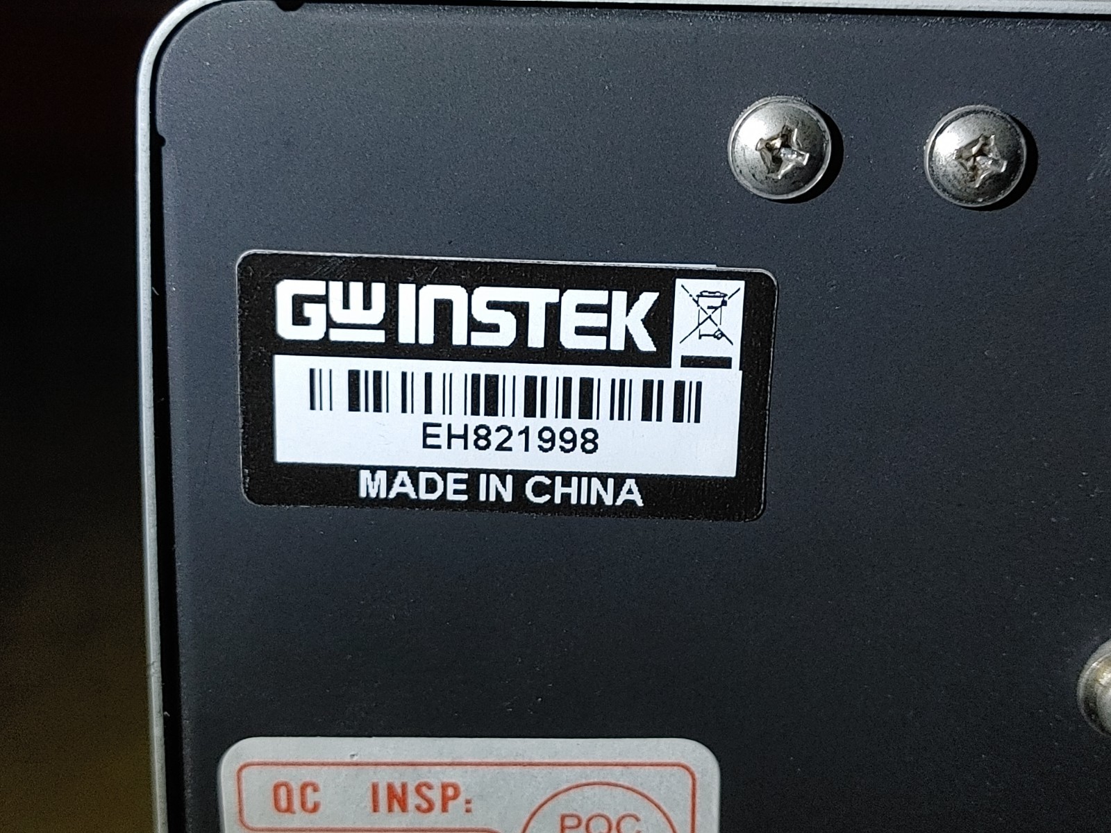 GW INSTEK GPC-3030D Dual Tracking with 5V Fixed Laboratory DC Power Supply
