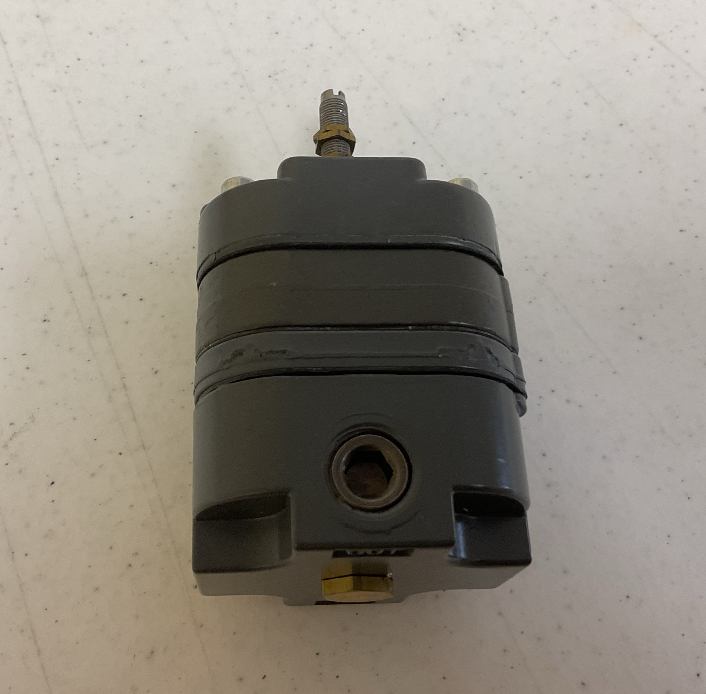 CONTROL AIR INC. TYPE 100 AIR PRESSURE REGULATOR 2-120 PSI 150 PSI MAX SUPPLY
