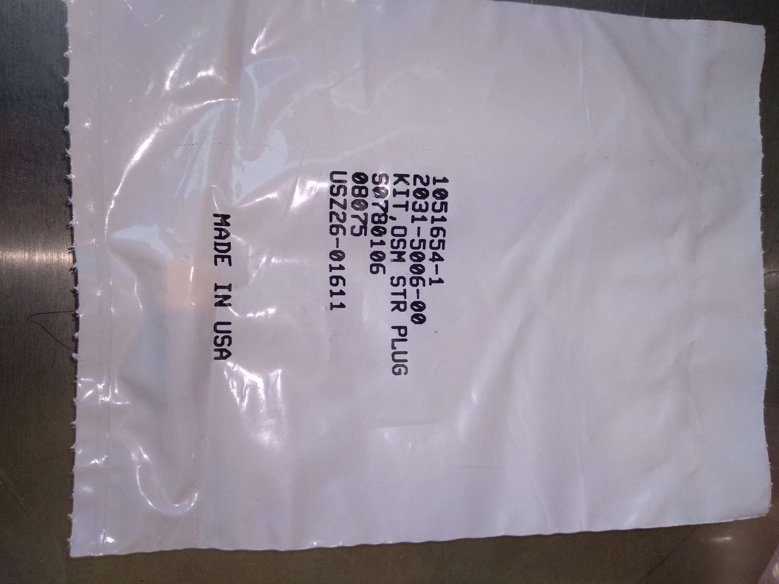 1051654-1 2031-5006-00 KIT, OSM STR PLUG