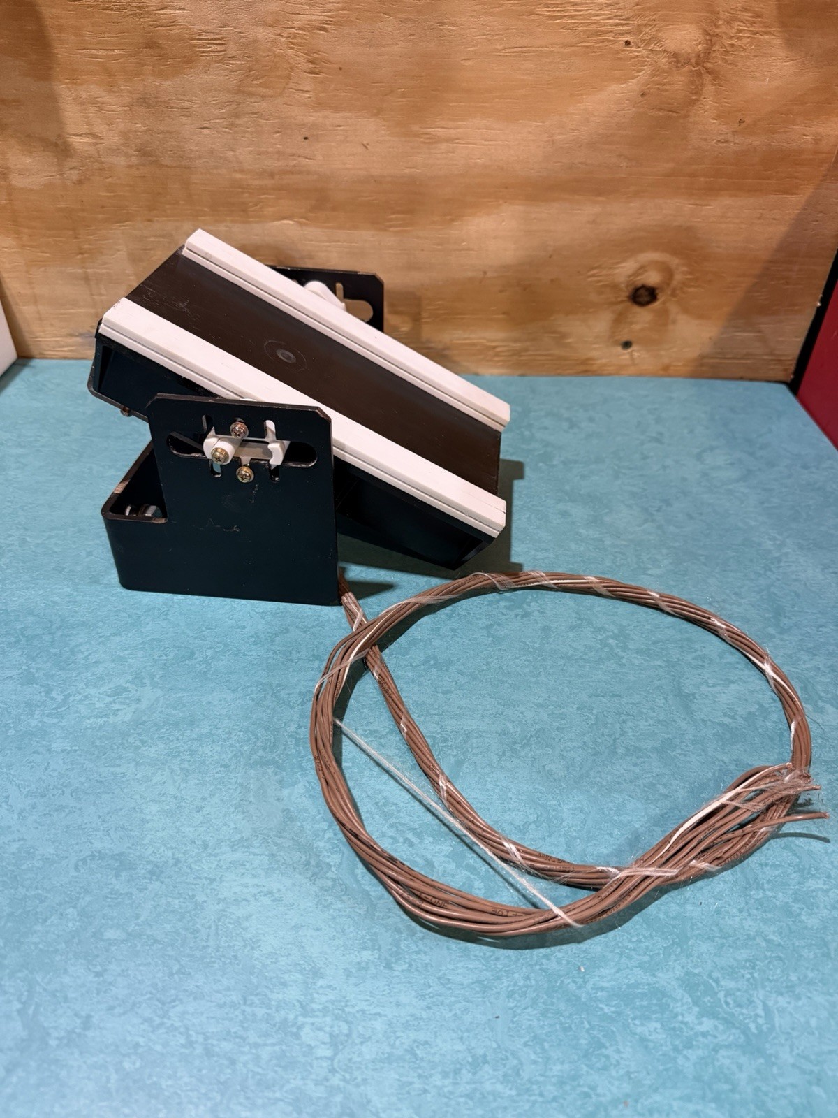 Otis Tape Reader Assy Model 22439AAF Part No AAA2555OE (MPN AAA2555OE)