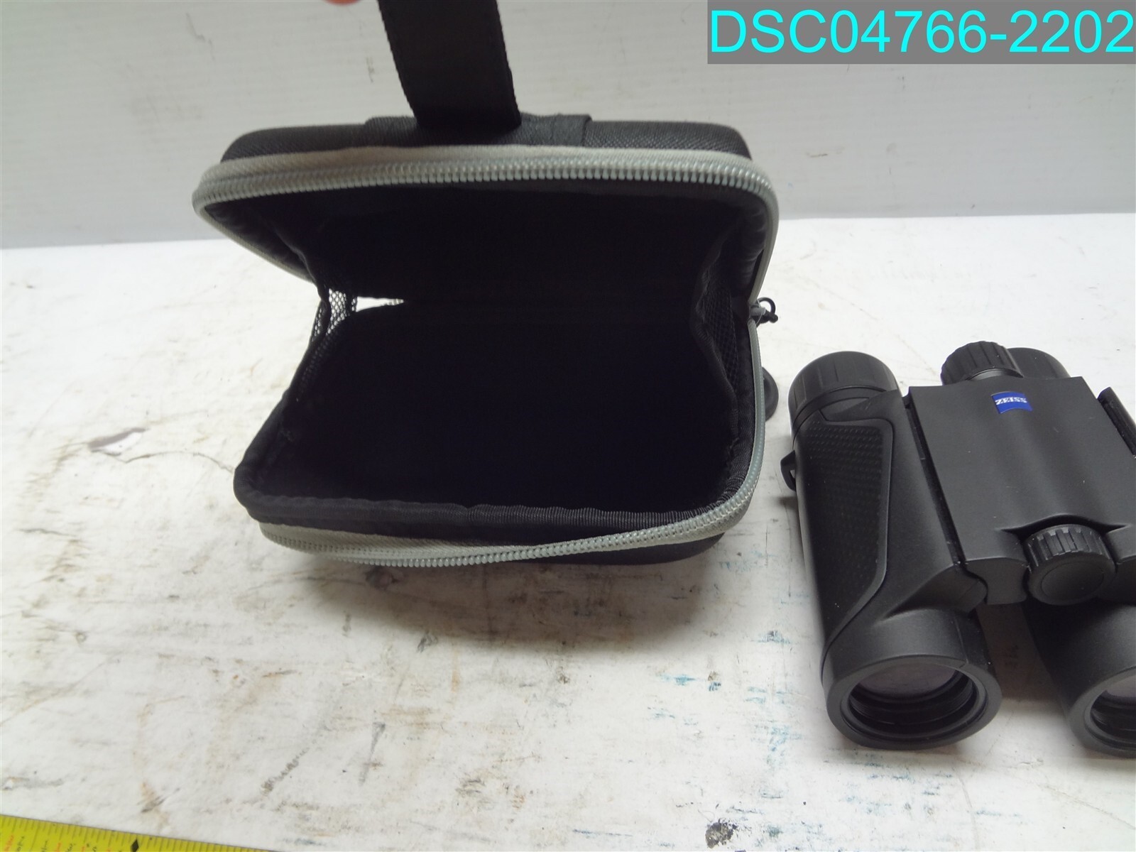 Zeiss Binoculars With Zipping Case