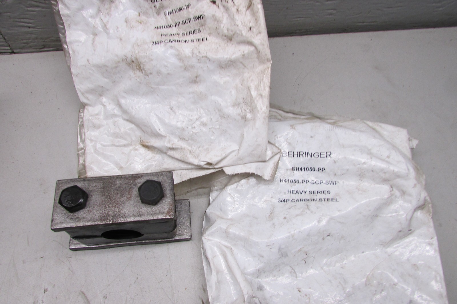 Behringer SH41050-PP-SCP-SWP Heavy Series 3/4 Pipe Clamp Lot of 2!