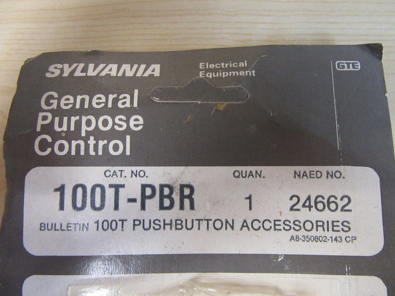 Joslyn Clark/Sylvania 100T-PBR Push Button Boot