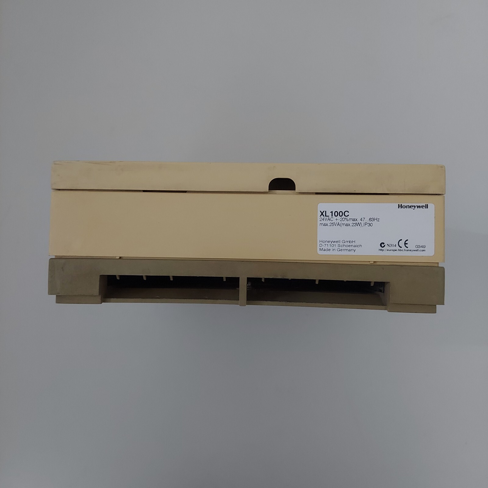 HONEYWELL XL100C EXCEL 100C WITH C-BUS & MODEM INTERFACE GERMANY