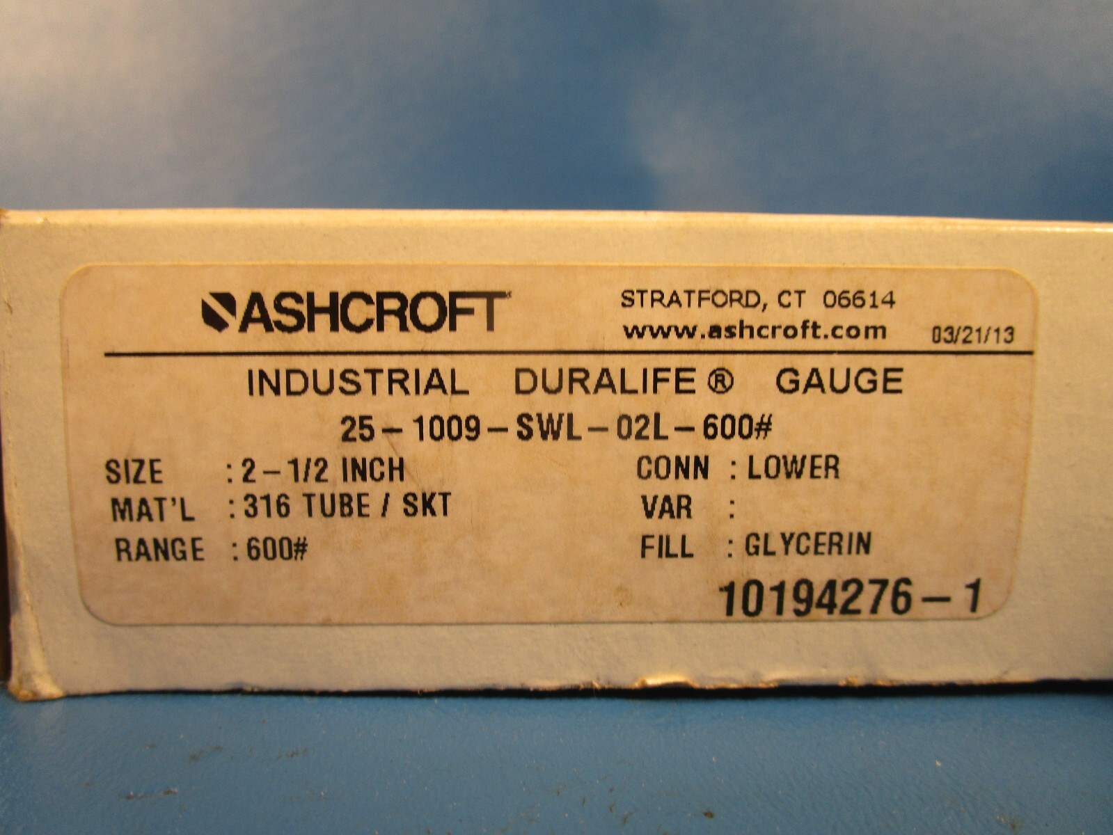 Ashcroft 25-1009-SWL-02L-600, 1009 Industrial Pressure Gauge, 8912, 2-1/2″