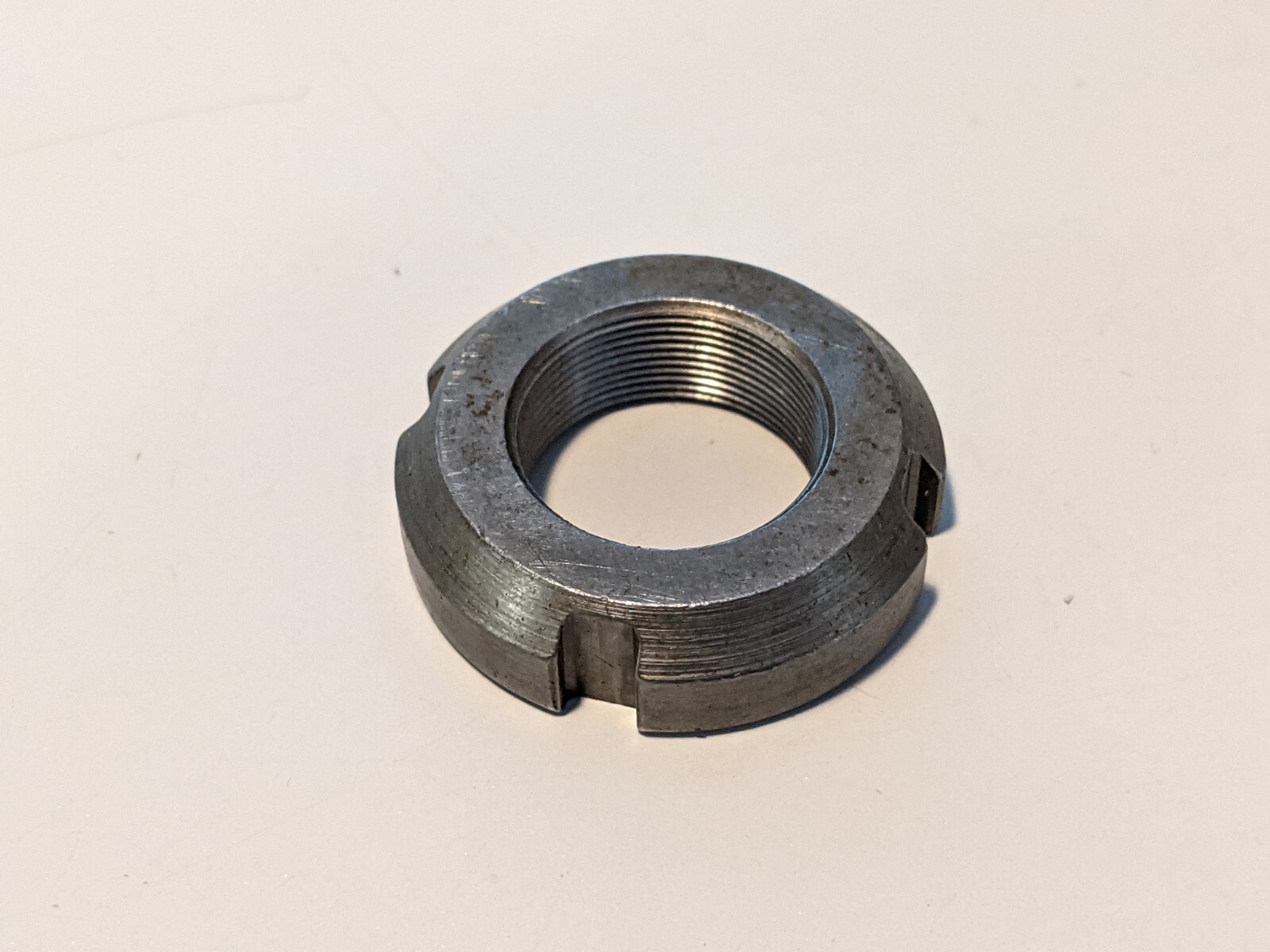 N-04 BEARING LOCKNUT